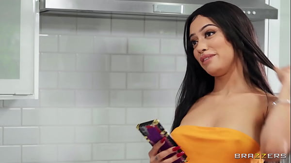 Move Me In / Brazzers full at https://zzfull.com/mme