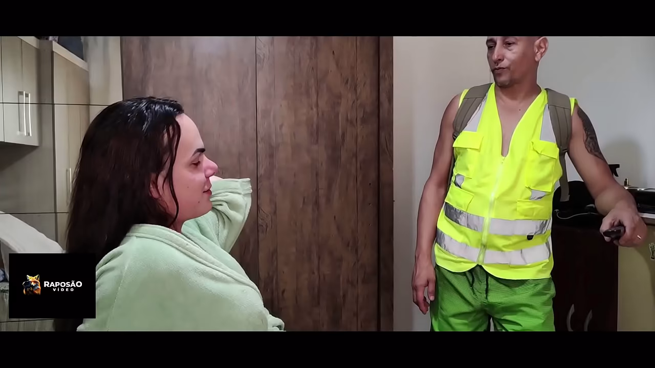 Trans safada da o cu para o coroa dotado at&eacute_ ele arrega&ccedil_ar o cu dela