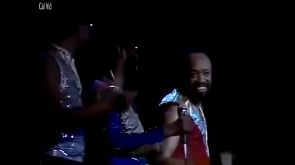 Earth Wind & Fire - Live 1982