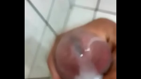 Punheta gozei gostoso