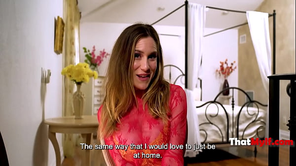 Spotlight On The Natural MILF Aderes Quin | Tha...