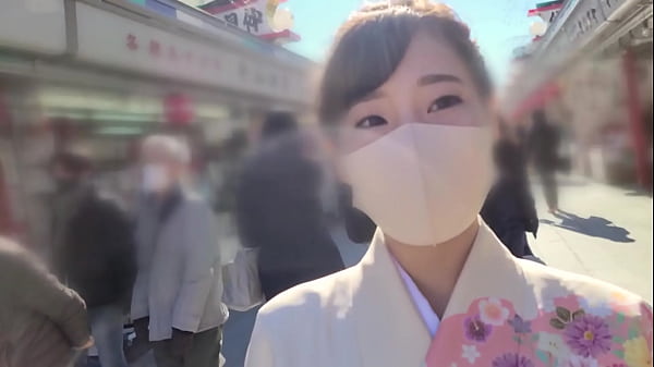 Part 1【Under Her Kimono Lies a Seductive Body! The Insatiable CEO Squeezes Cock Raw! Swallows Cum 4 Times Straight!!】