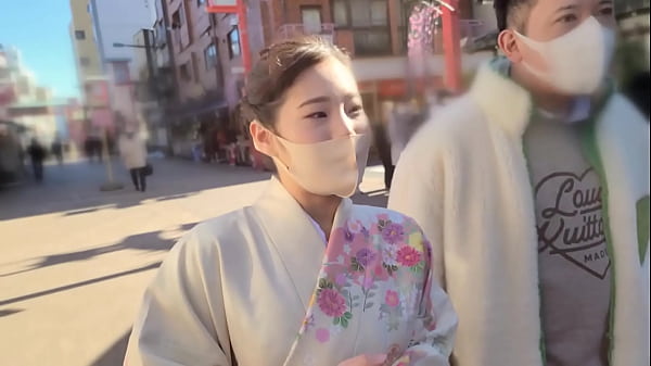 Part 1【Under Her Kimono Lies a Seductive Body! The Insatiable CEO Squeezes Cock Raw! Swallows Cum 4 Times Straight!!】
