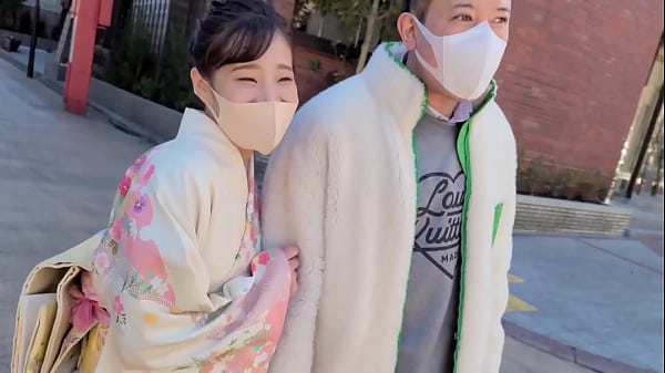 Part 1【Under Her Kimono Lies a Seductive Body! The Insatiable CEO Squeezes Cock Raw! Swallows Cum 4 Times Straight!!】