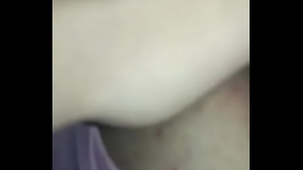 Cul Blonde Chaude, Gémissant Beaucoup