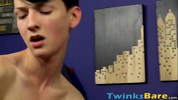 Download Video - Hot twink prepares his juicy tight ass for hard penetration