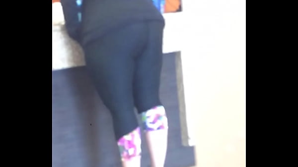 Bigass Leggings Milf Sont Sexy