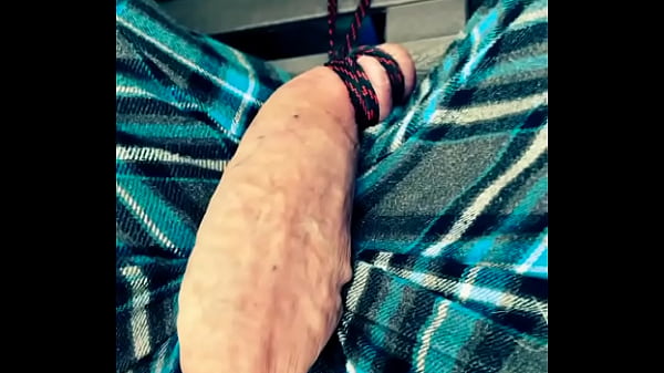 Des Poids Et Une Pompe Gonflent Ma Tête De Champignon Fleshlightman1000