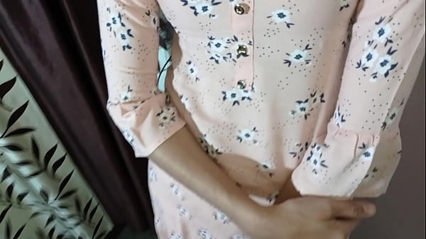 Download Video - The girl who came to take the house on rent had sex with the landlord full HD with clear hindi audio desi porn sex VIDEO