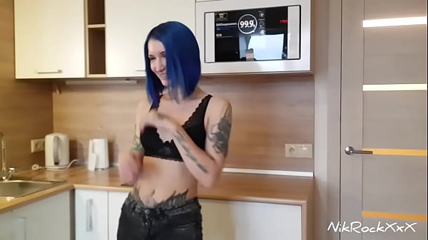 I took off an informal girl on the street and fucked her in a hotel ( pickup )