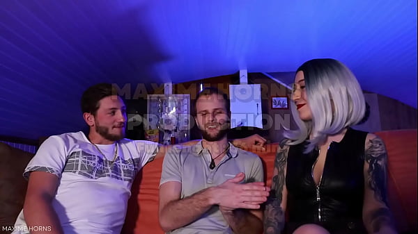 Download Video - Maxime Horns - First bisexual gay threesome bareback french HARDCORE
