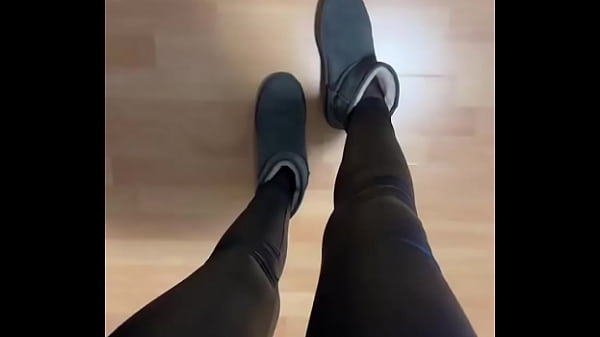 good morning, I wish you a nice week! #feet #fetisch #nylonfetısh #boots  girl