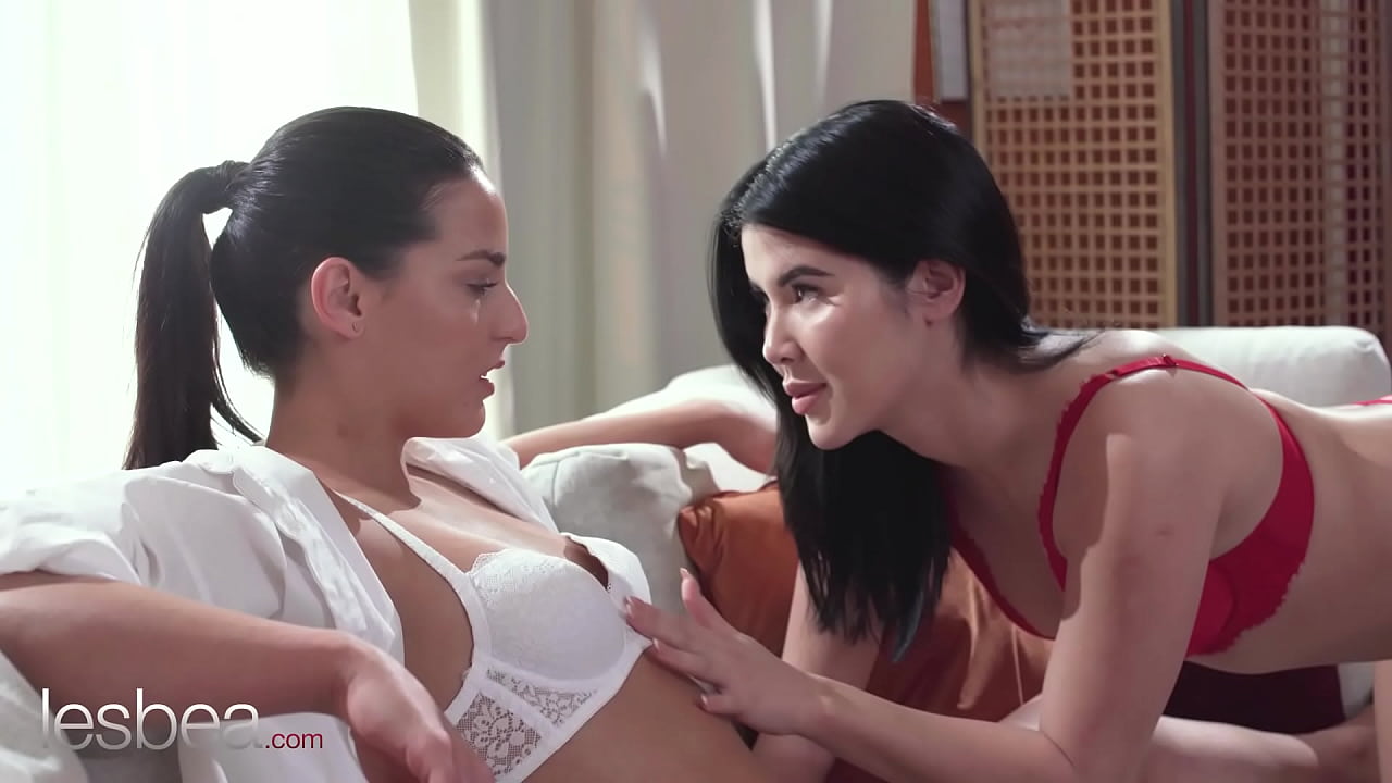 Lesbea Dressed in sexy lingerie these two lesbians have intimate sex  together - XVIDEOS.COM