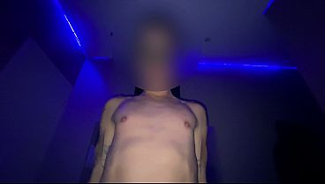 Young trans girl gave her very tasty little ass after being approached by the police officer - Full story on Red - EVEZZINI