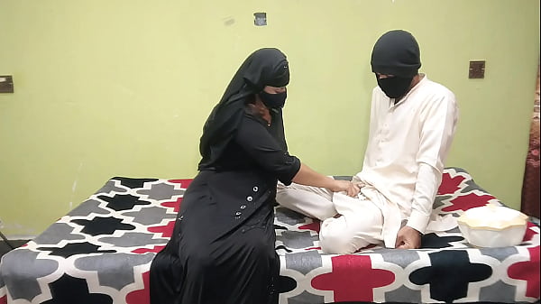 Indian Desi Neighbors Girl Give me Baryani and Hold my Dick in her Tight PussyRomantic Hot Sex Hindi Audio Xxxxx