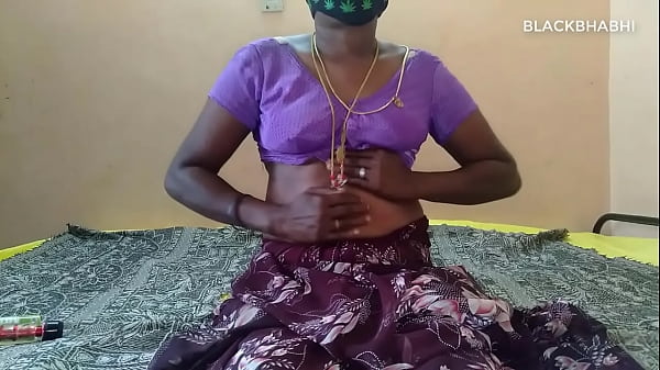 Mature mom for orgasm uses big sex toys