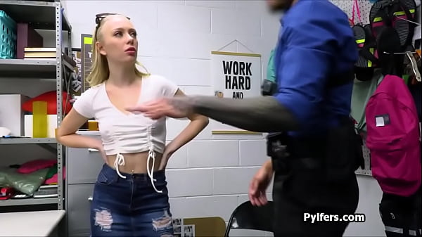 Blonde rides loss prevention officer in the backroom