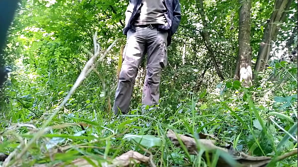 Fat MILF shows her hairy pissing cunt to her horny lover in the park