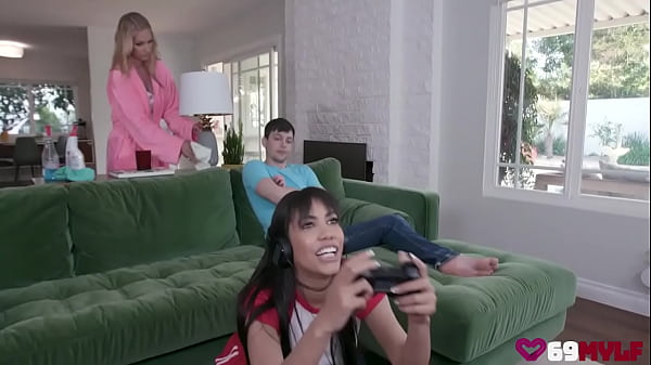 Rachael Cavalli Her Wet MILF Pussy Fuck Her Horny Stepson