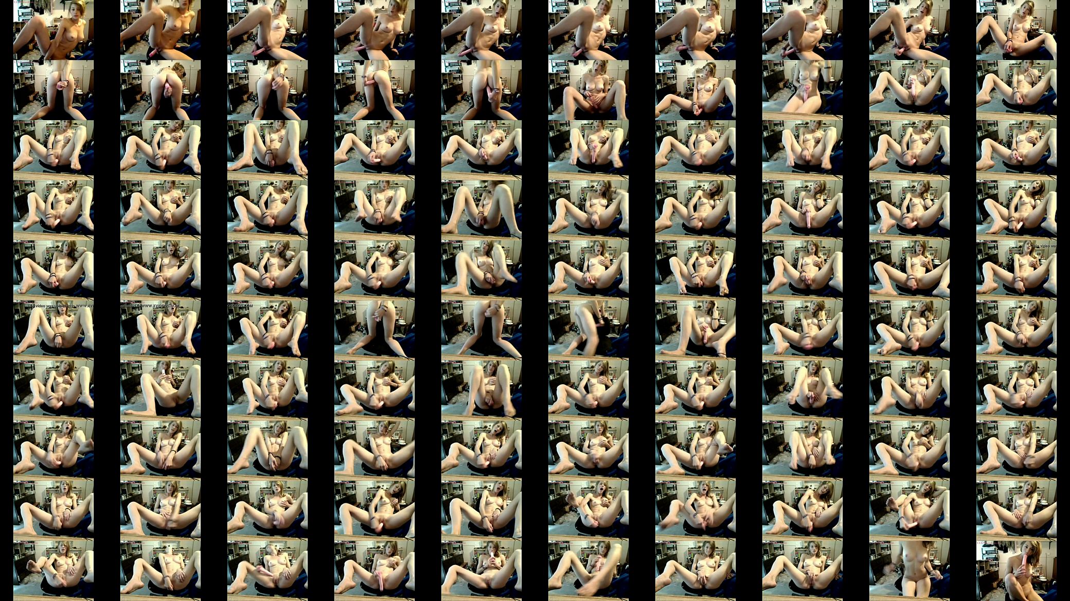 Web cam girl masturbates 预览图