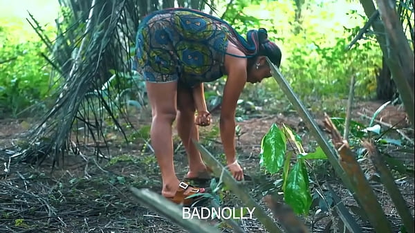 Download Video - Chinaza went to farm and then traced her to the farm and fucked the hell out of Her&comma; it was my first sex since i returned from cameroon