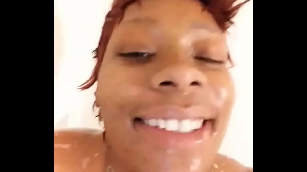 Shower fun with bbw Danielle