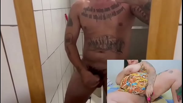 Gravei a chamada de video com minha namorada e ...