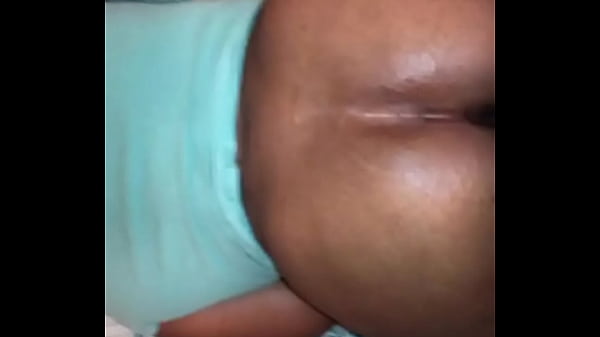 Ebony wife back shot close up