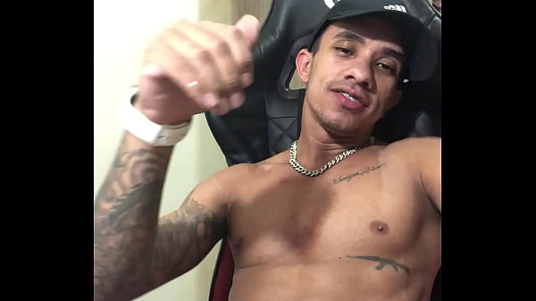 Download Video - GOZADINHA ESCONDIDO&comma; PE&Ccedil;A JA SEU VIDEO EXCLUSIVO 44 9 9934-4865