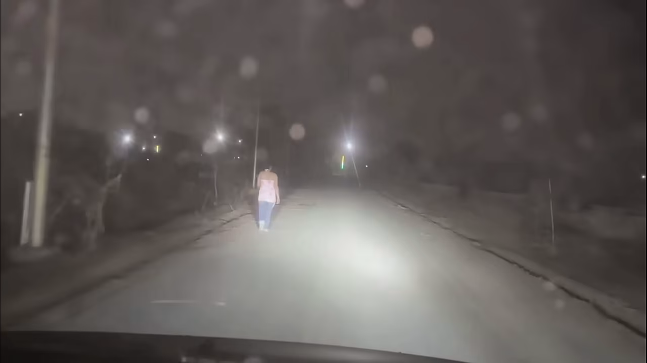 Indian desi girl fucking in hardcore video hindi audio