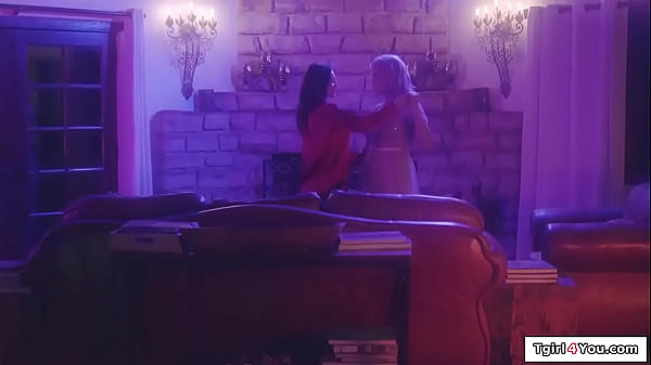 Trans Lucy Hart fucks dance instructor
