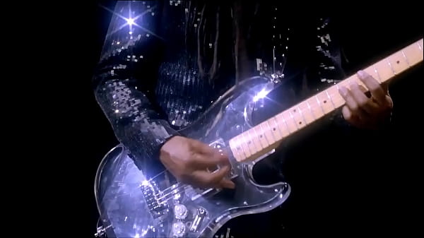 Get Lucky - Daft Punk ft. Pharrell Williams (Official Video)