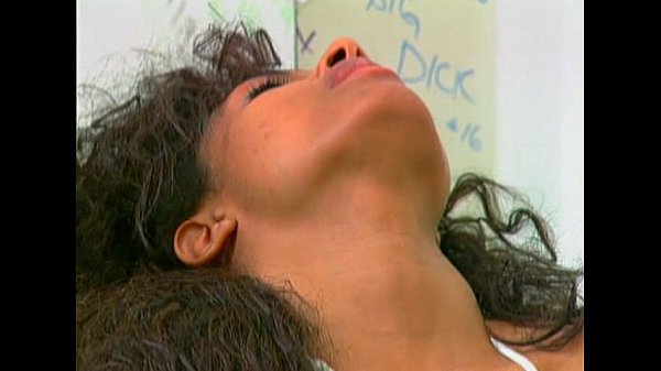 Download Video - Metro - Fantaies Of Persia - scene 3 - extract 1