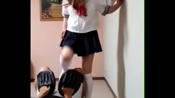 thumb ballbusting