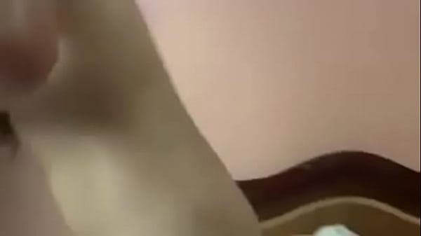 Download Video - Destrozada anal para esta virgen