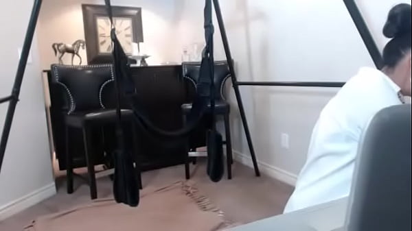 Hottie Maxine X Slaps & Dildo Fucks Her Oriental Pussy!