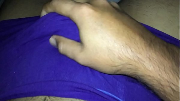 Me la jalo hasta sacarme la leche