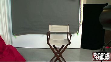 Persia Monir Welcomes Horny Neighbor Bonnie Skye Home from College for Spring Break Fun