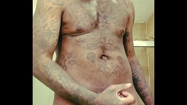 Did his cock get bigger in prison? YoungStarBrazy vs NuBrazy