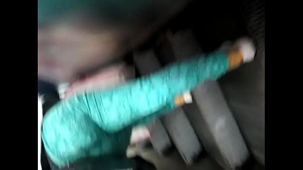 Morra Mit Einem Reichen Arsch Auf Der Treppe