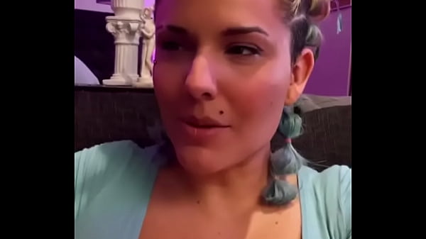 Twitch Thot Natalie Casanova gets excited over 100 subs 56 sec