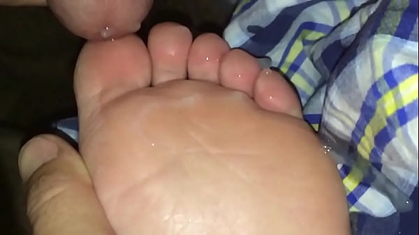 Cum on wife’s hot soles