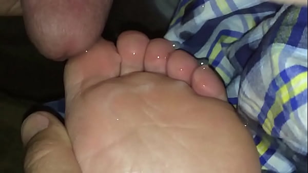 Cum on wife’s hot soles