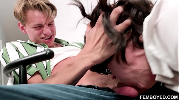 What a great scene! Leo Louis and his massive c...