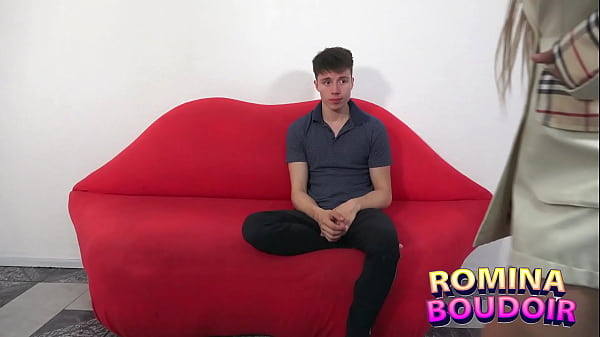 I comfort my friend and he fucks my pussy