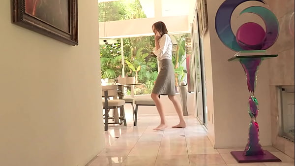 Kara Price Thinks That Love Hurts