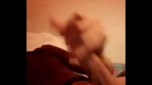 Download Video - Solo en mi cama paja