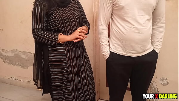 Jawaan Ladka Pakda Gaya Aur Mausi Ki Chut Me Virya Chhod Diya