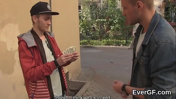 Skint lover allows foxy mate to nail his companion for dollars