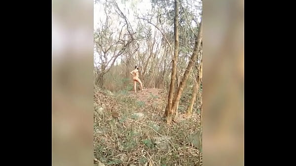 Explorando o mato peladão